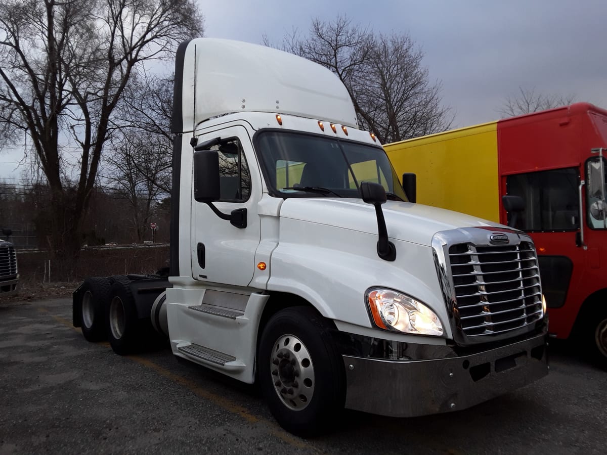 2017 Freightliner/Mercedes CASCADIA 125 663843