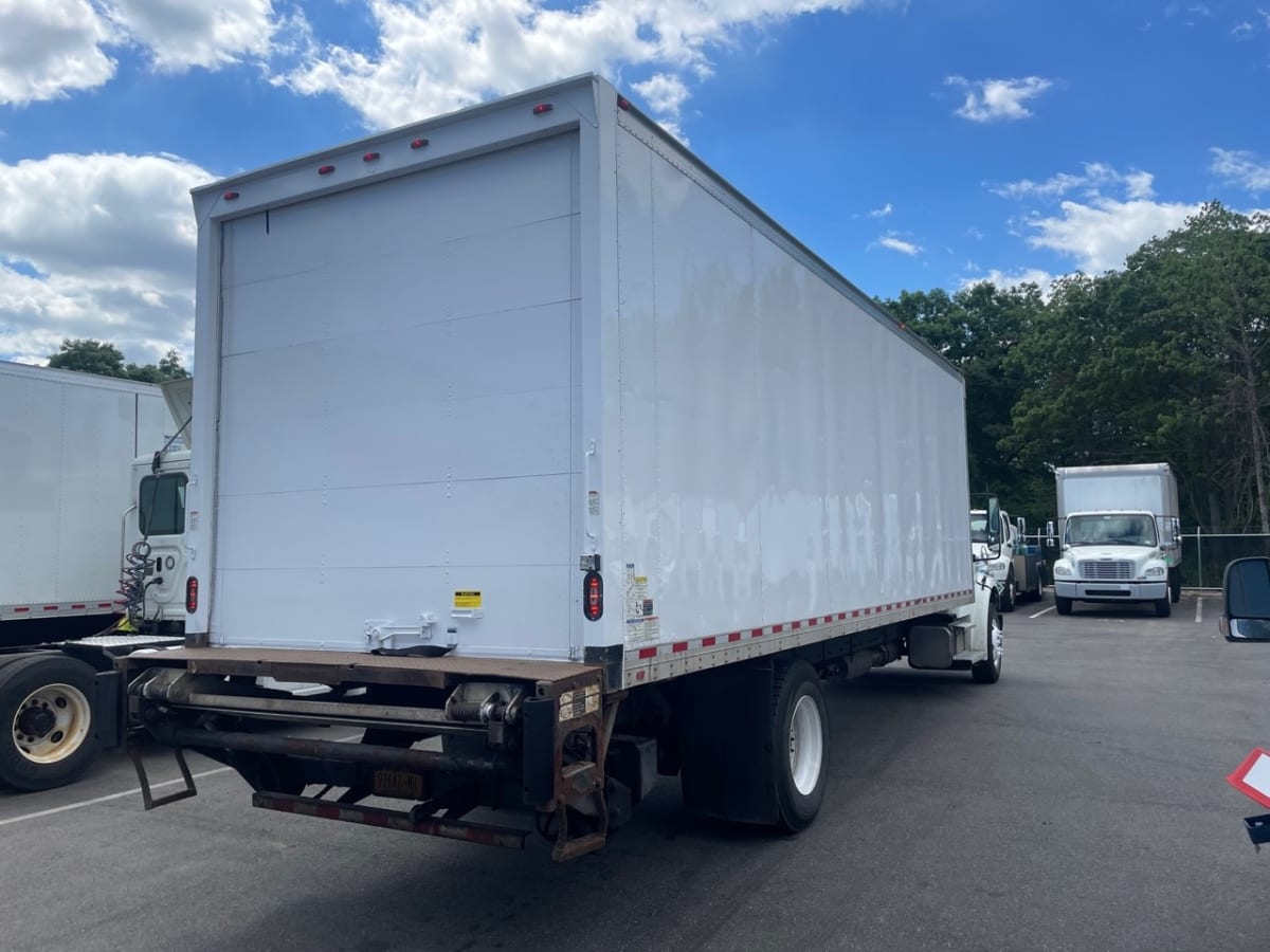 2017 Freightliner/Mercedes M2 106 663844