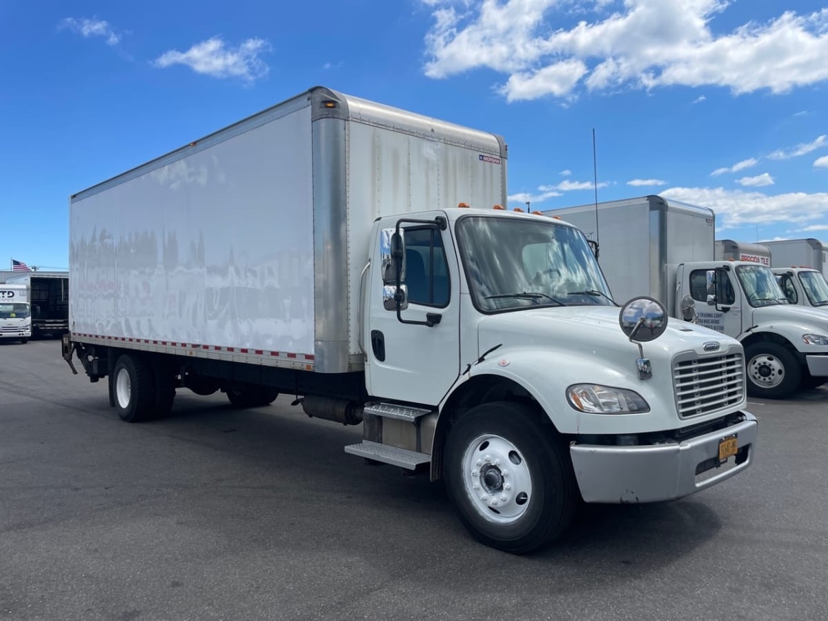 2017 Freightliner/Mercedes M2 106 663844