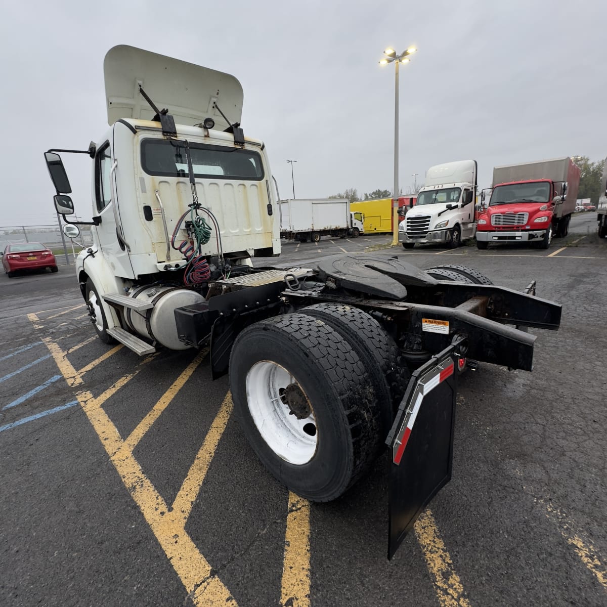 2017 Freightliner/Mercedes M2-112 663867