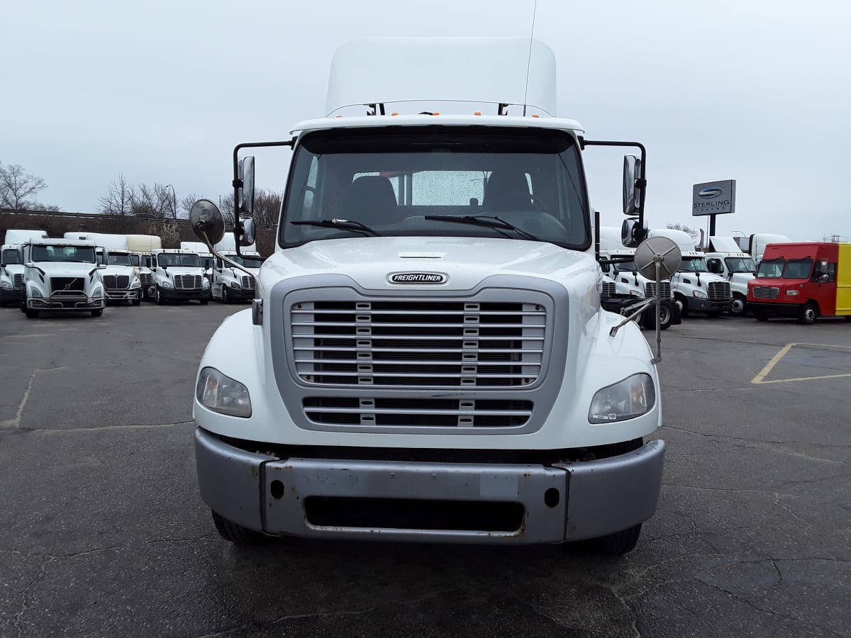 2017 Freightliner/Mercedes M2-112 663900