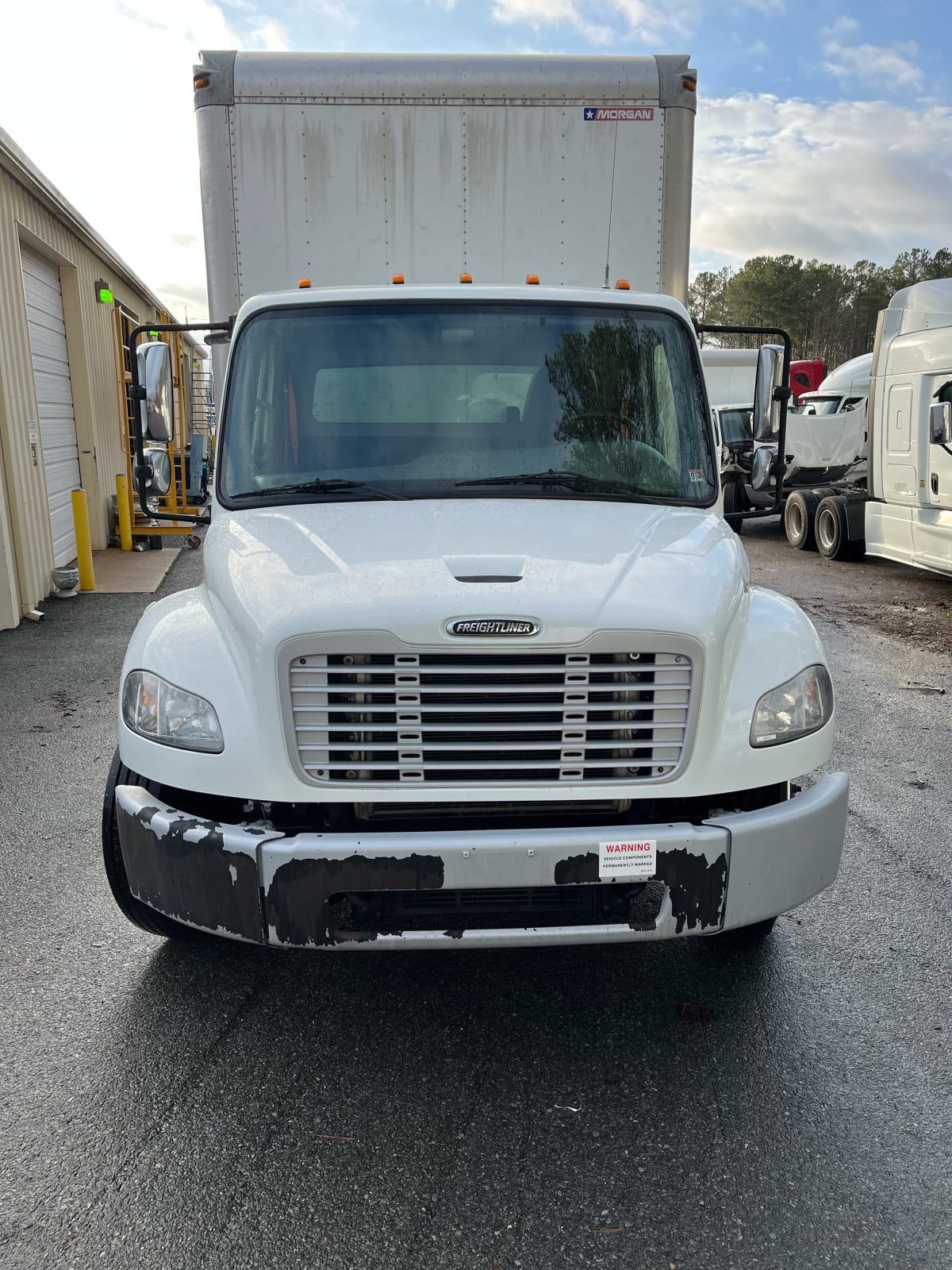 2017 Freightliner/Mercedes M2 106 663914