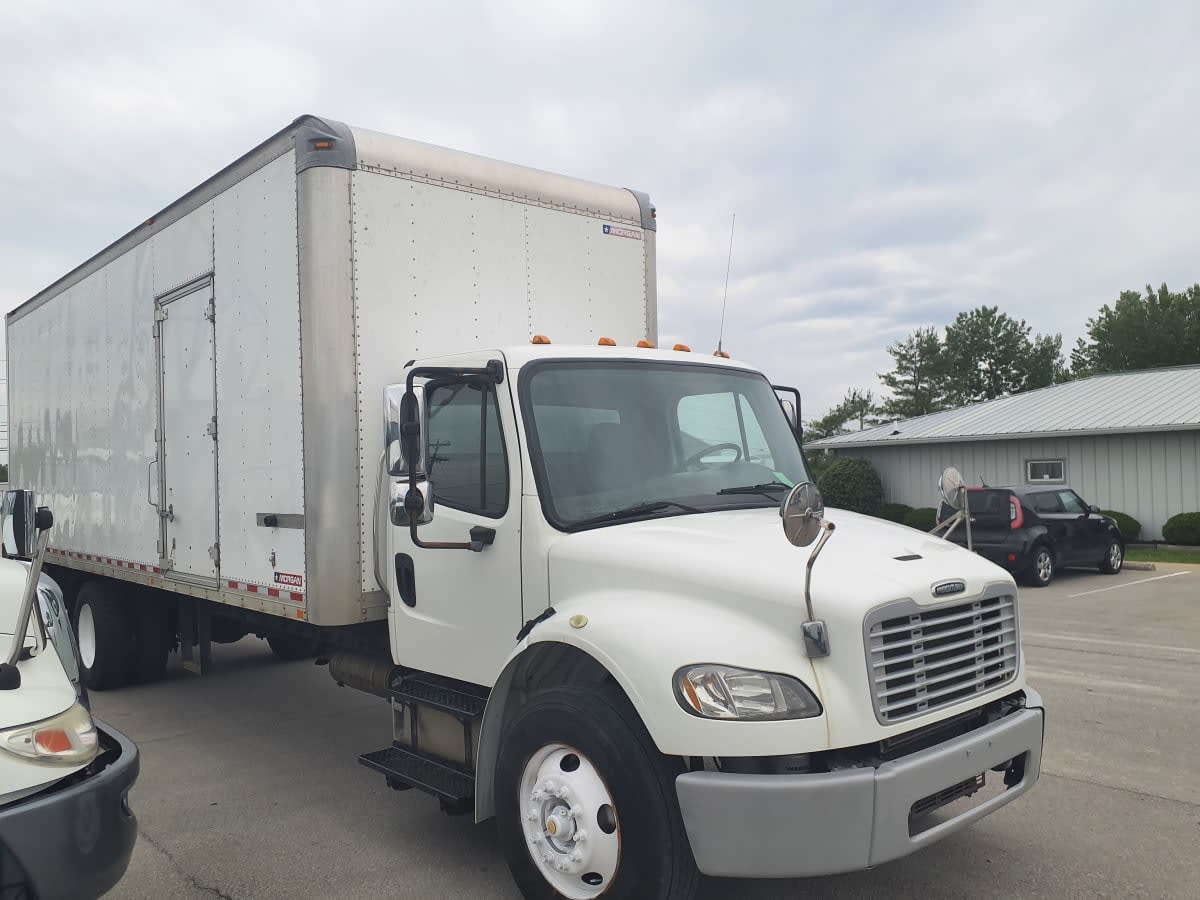 2017 Freightliner/Mercedes M2 106 663947