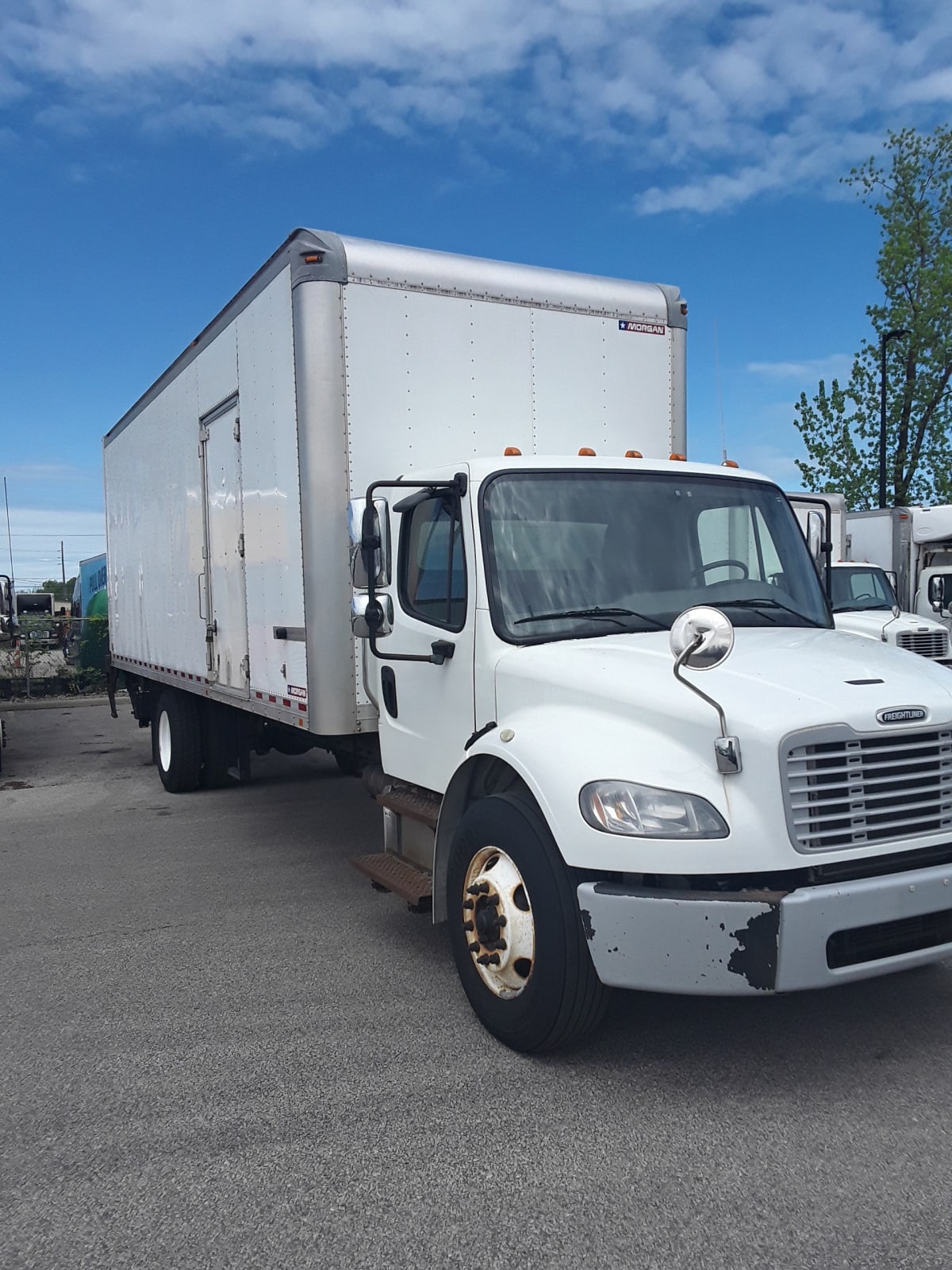 2017 Freightliner/Mercedes M2 106 663948