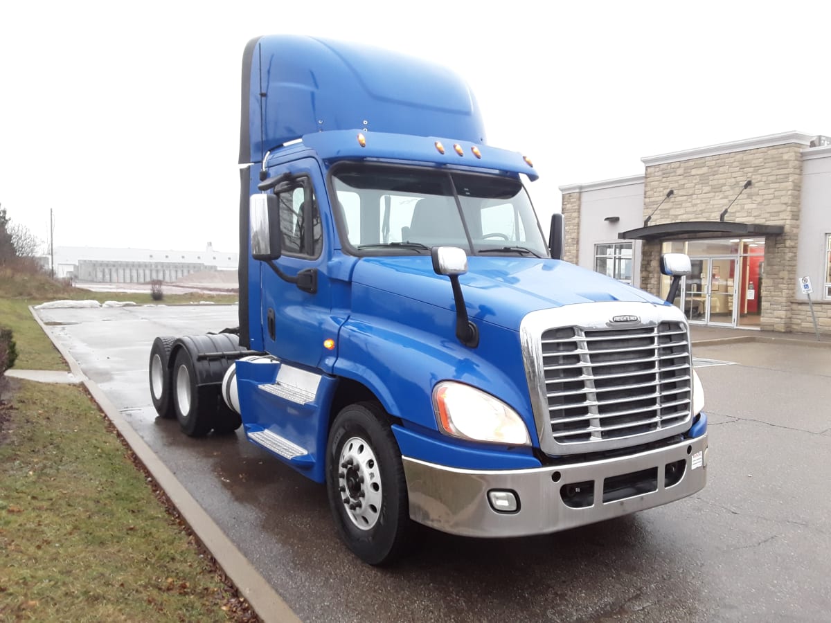 2016 Freightliner/Mercedes CASCADIA 125 664079