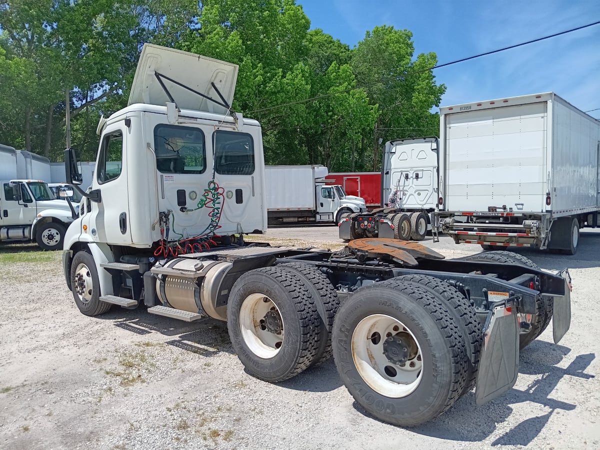 2017 Freightliner/Mercedes CASCADIA 113 664159