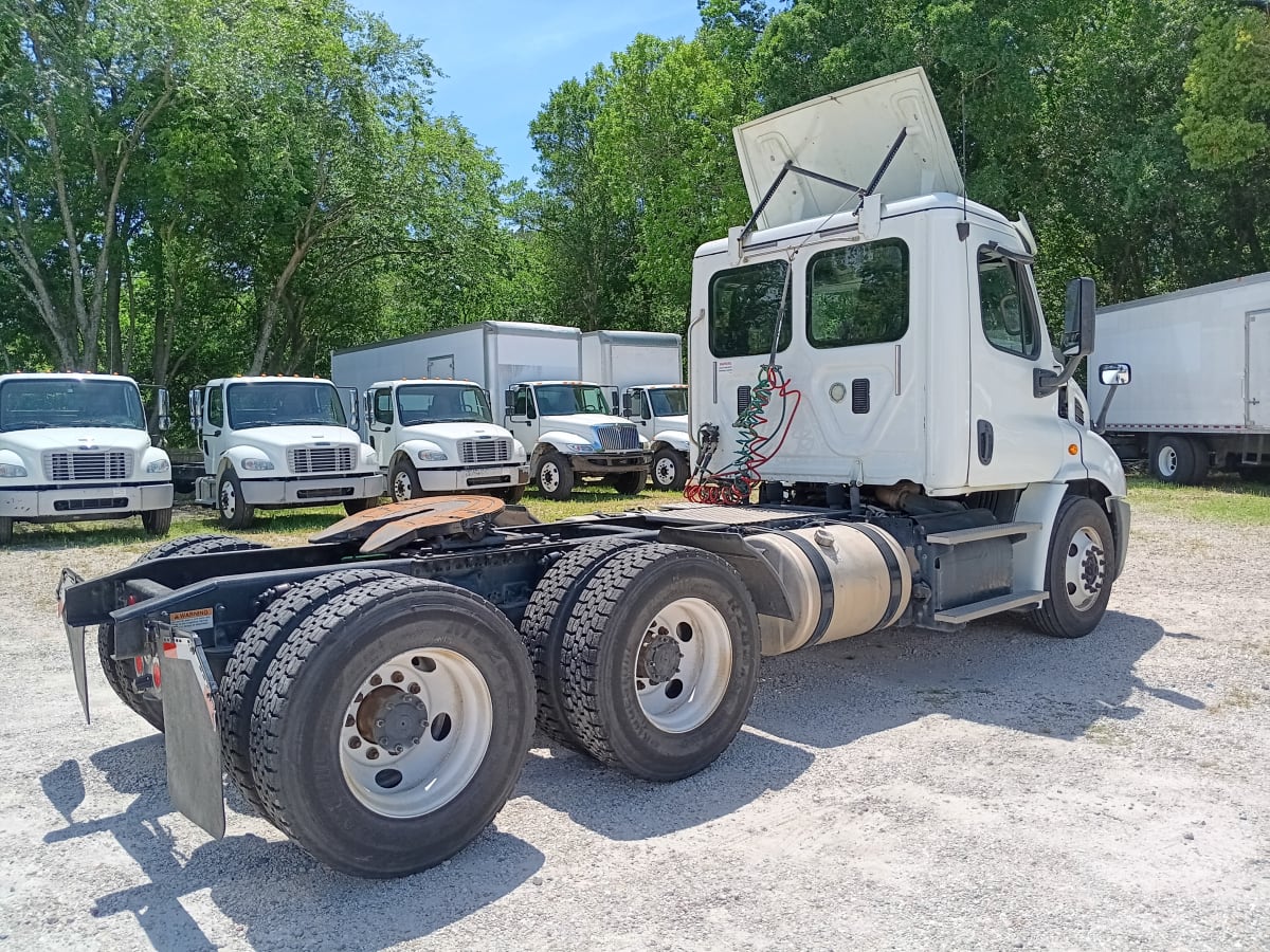 2017 Freightliner/Mercedes CASCADIA 113 664159