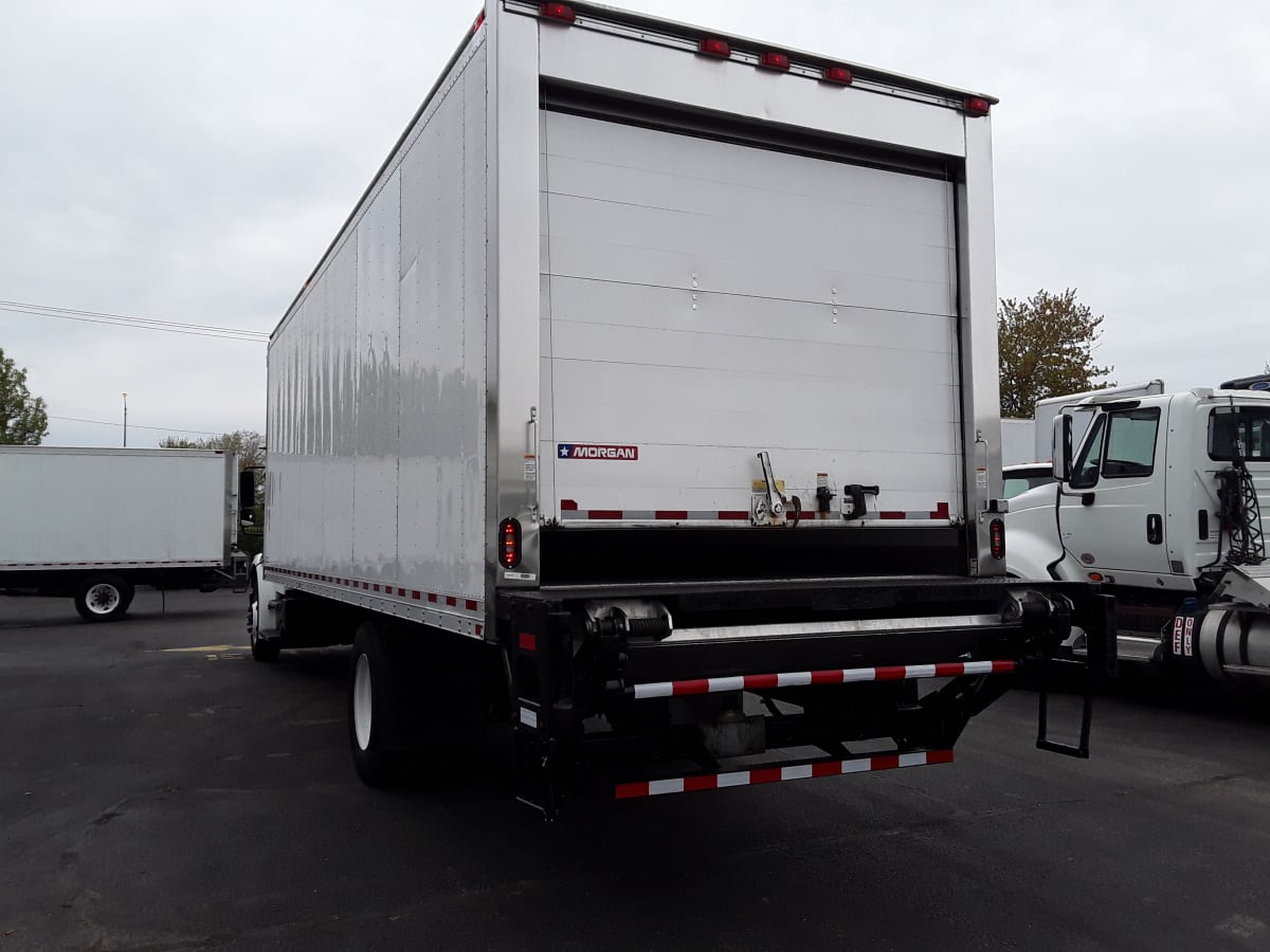 2017 Freightliner/Mercedes M2 106 664190