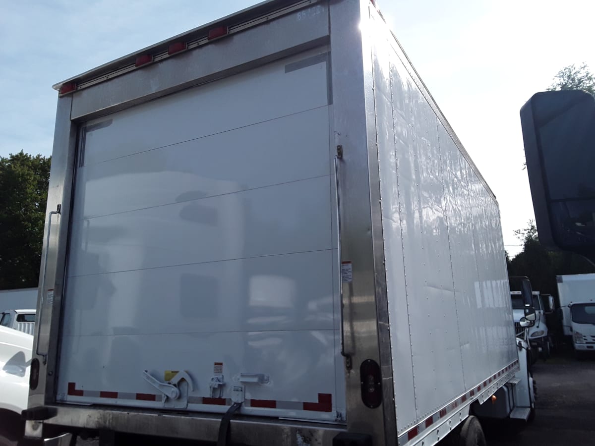 2017 Freightliner/Mercedes M2 106 664221