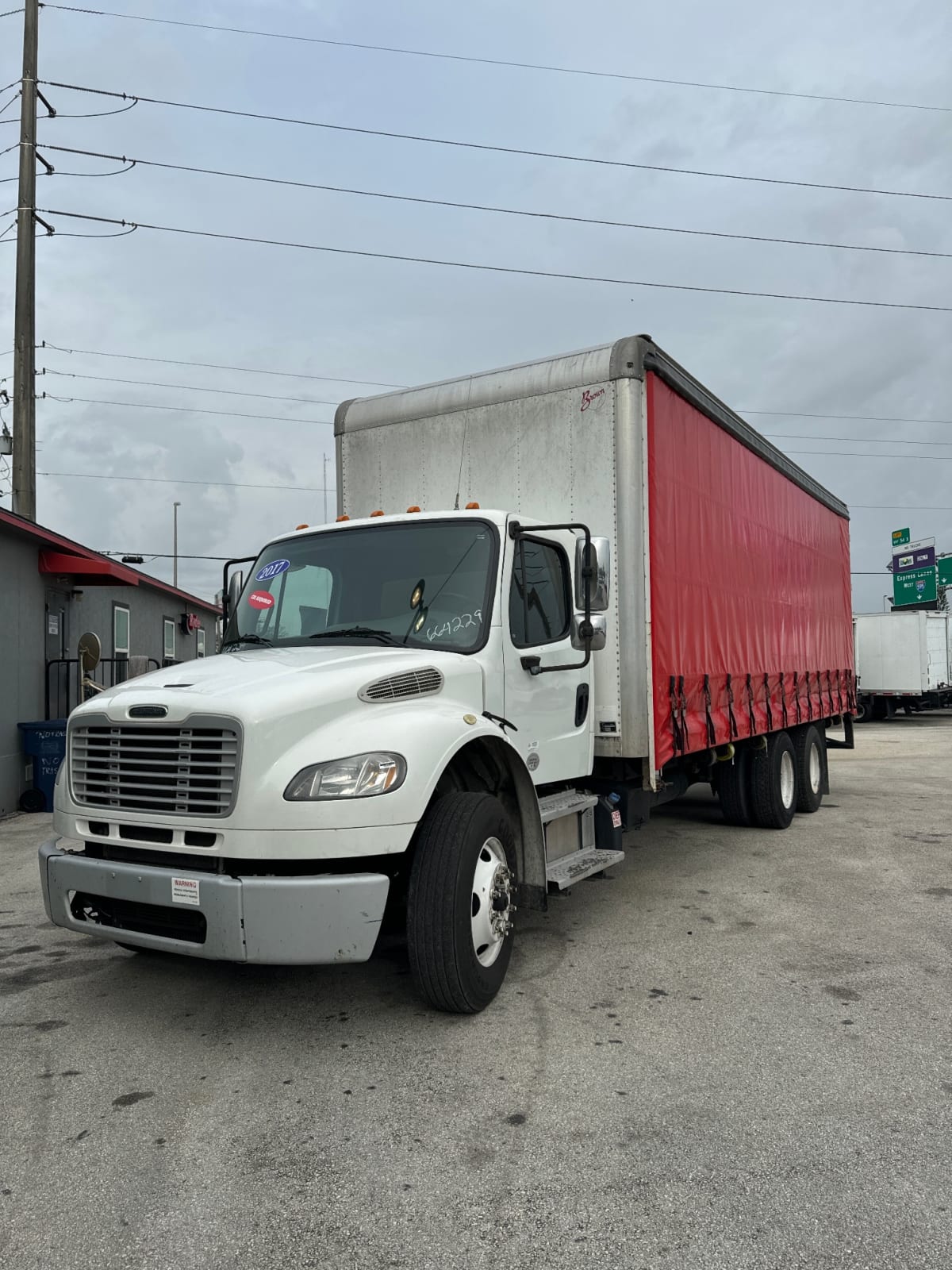 2017 Freightliner/Mercedes M2 106 664229