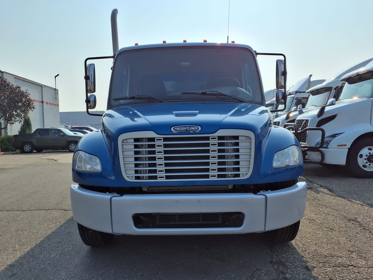 2017 Freightliner M2 106 664248