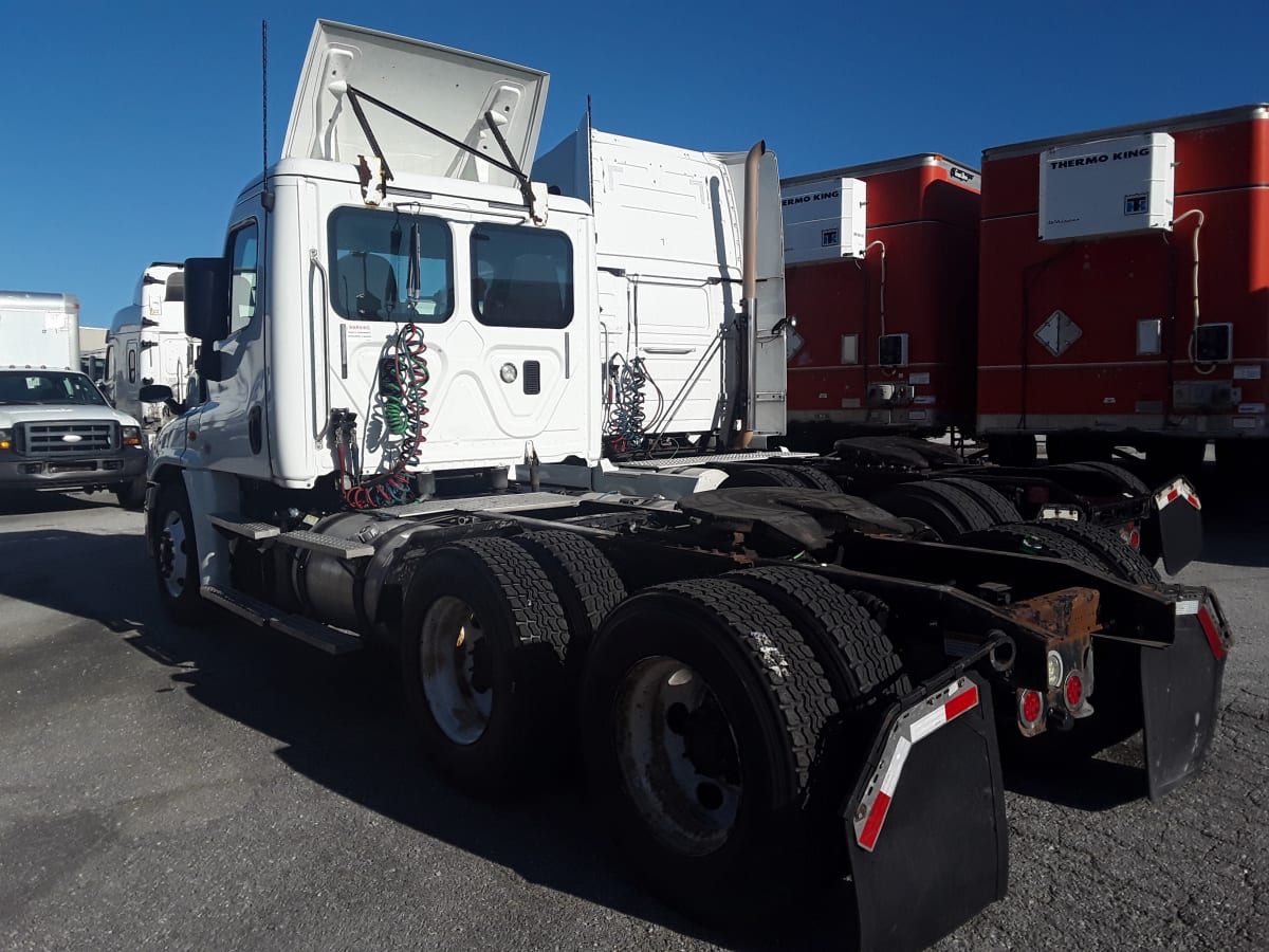 2017 Freightliner/Mercedes CASCADIA 125 664258