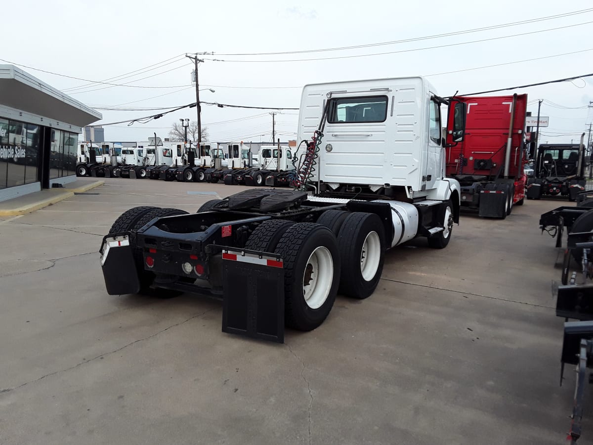 2017 Volvo VNL64TRACTOR 664354