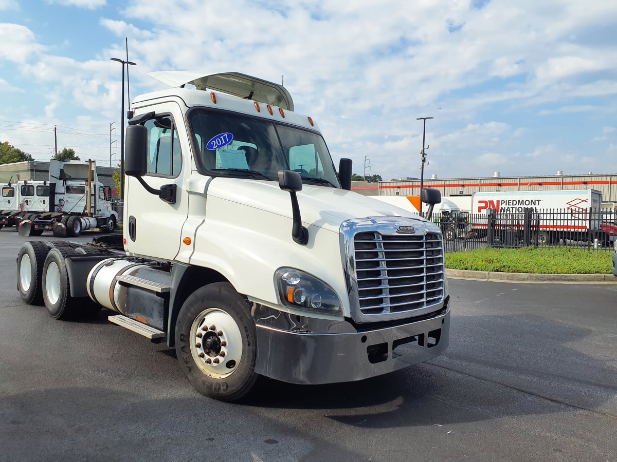 2017 Freightliner/Mercedes CASCADIA 125 664375