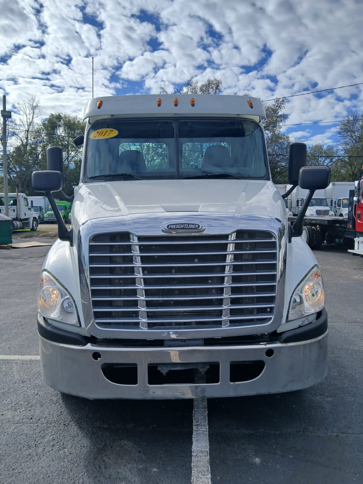 2017 Freightliner - image 1