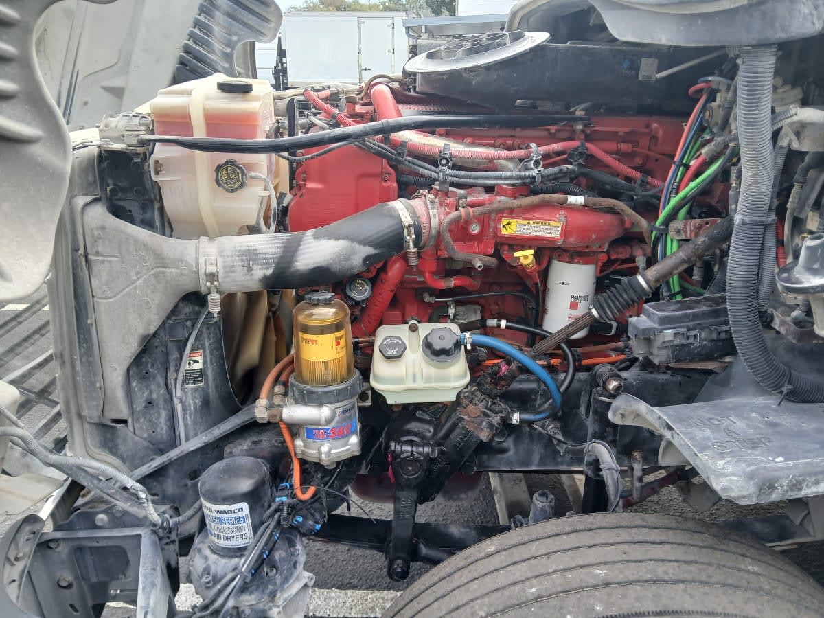 2017 Freightliner - image 8