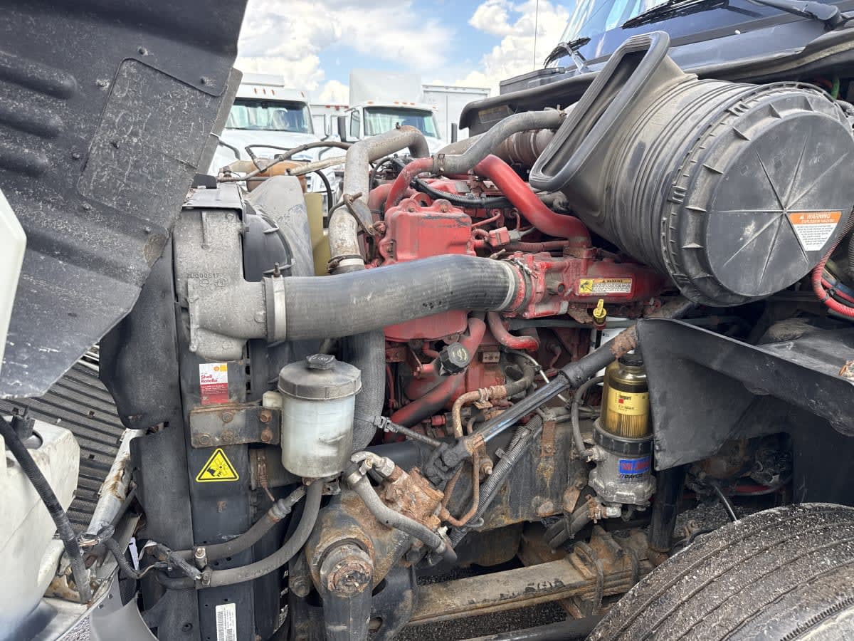 2017 International ProStar in Taylor, MI — photo 8