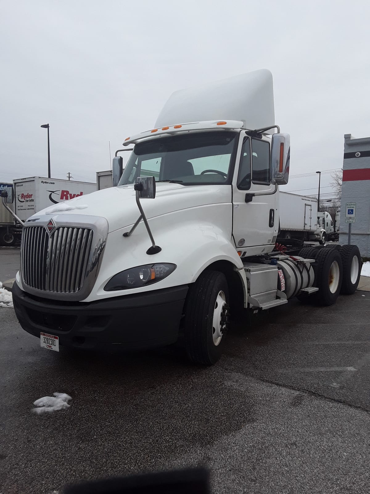 2017 Navistar International PROSTAR 664443