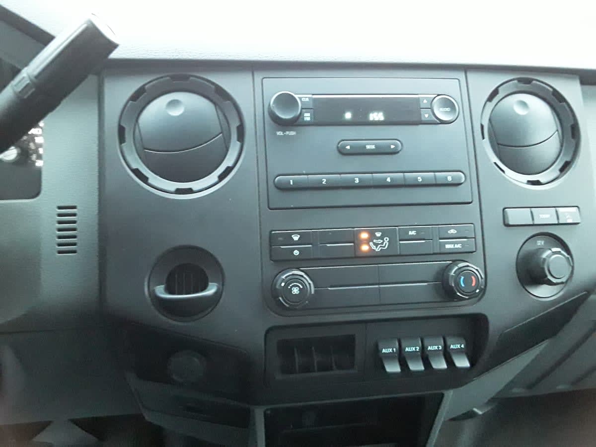 2016 Ford Motor Company F-550 SUPER DUTY 664634