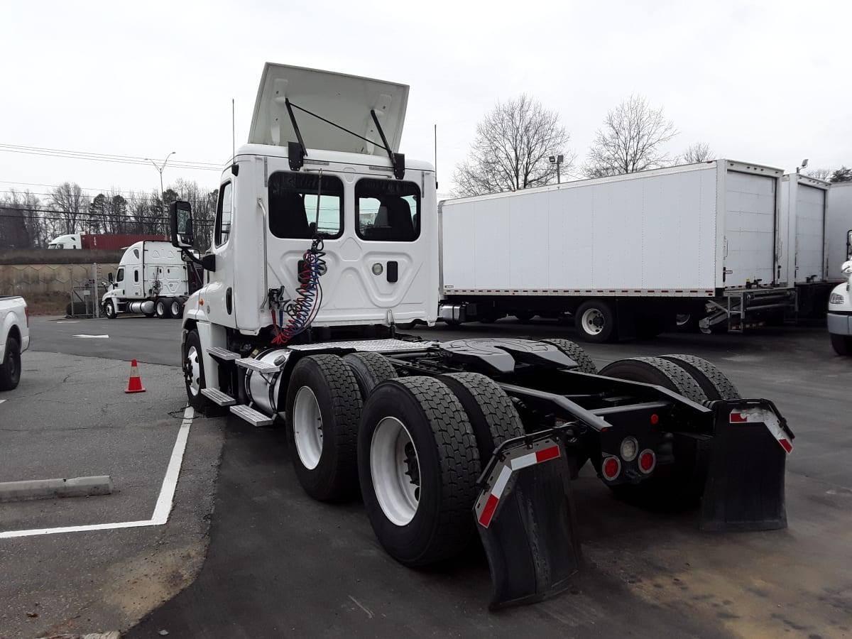 2017 Freightliner/Mercedes CASCADIA 125 664638