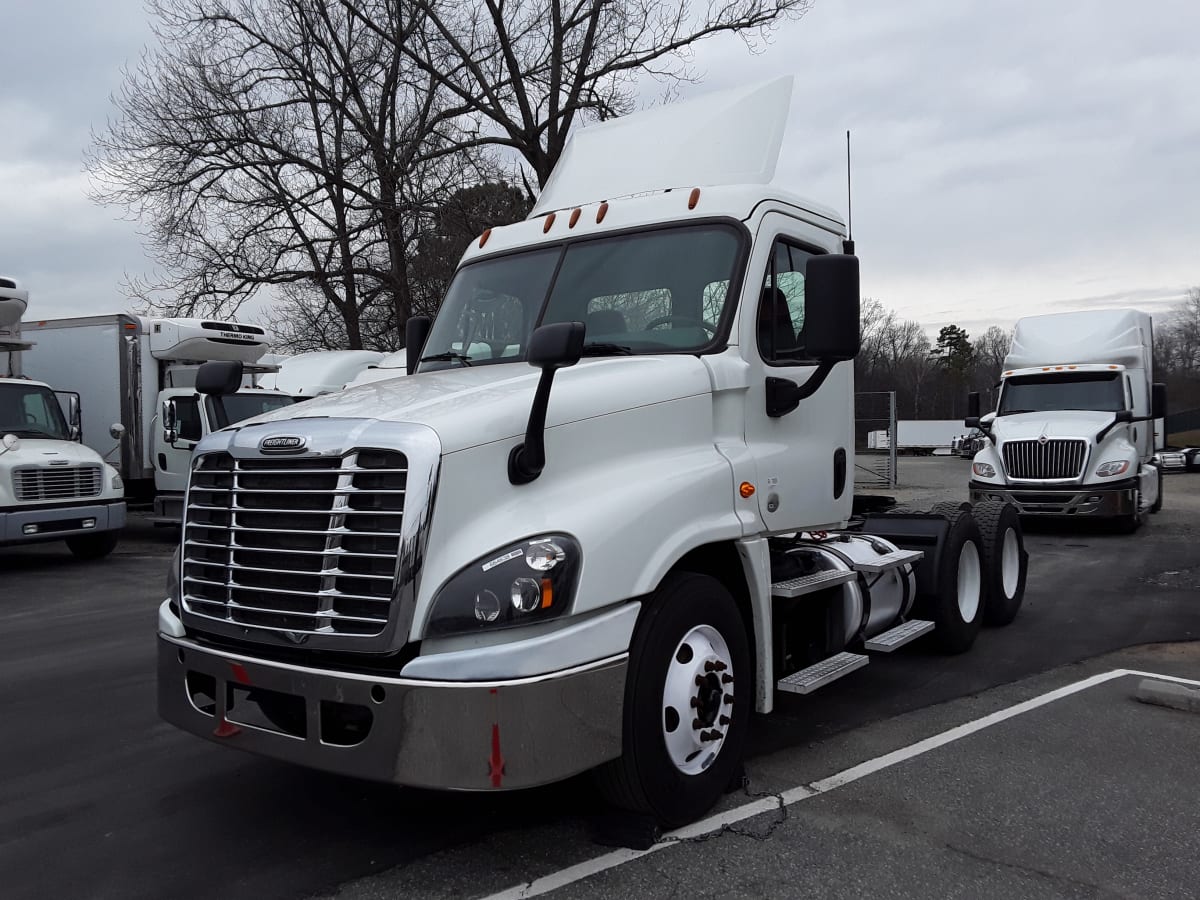 2017 Freightliner/Mercedes CASCADIA 125 664638