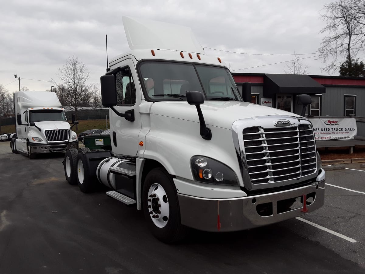 2017 Freightliner/Mercedes CASCADIA 125 664638