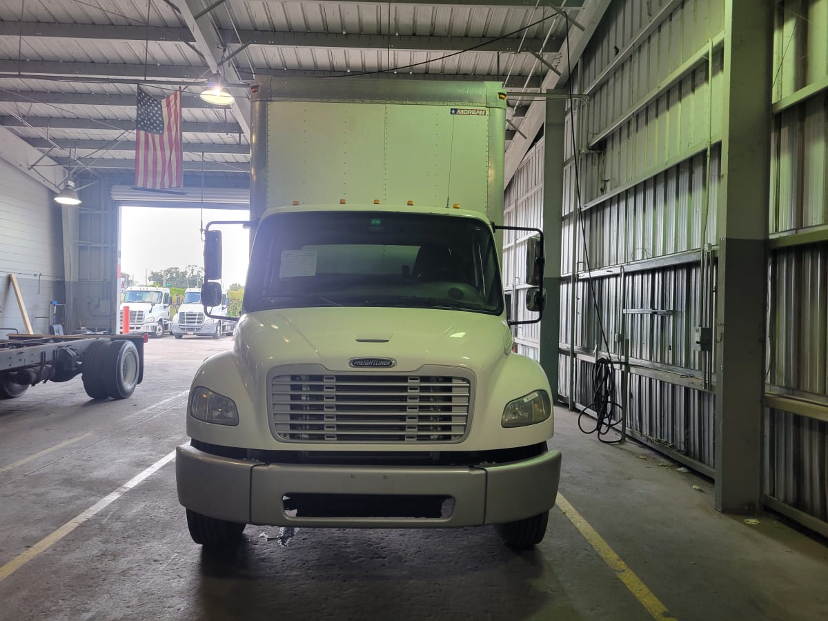 2017 Freightliner/Mercedes M2 106 664826