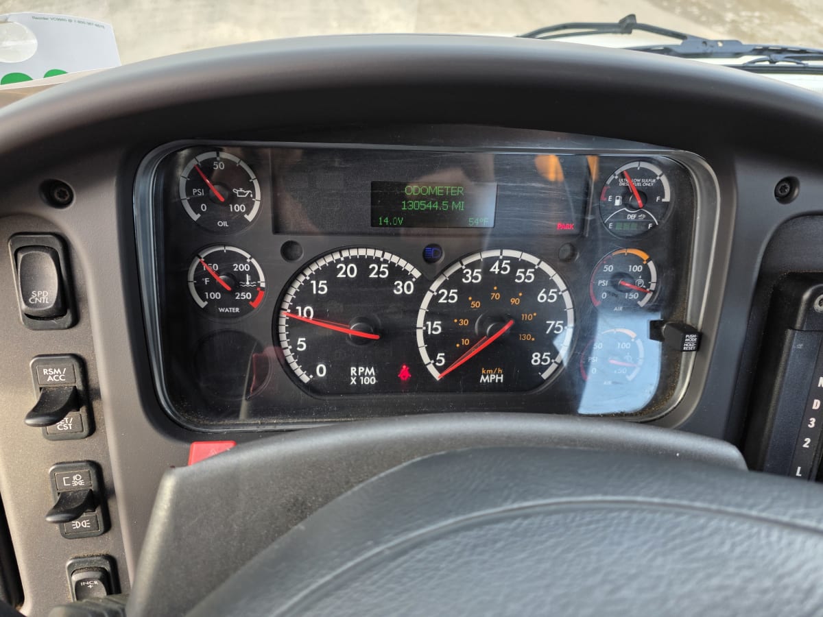 2017 Freightliner/Mercedes M2 106 664841
