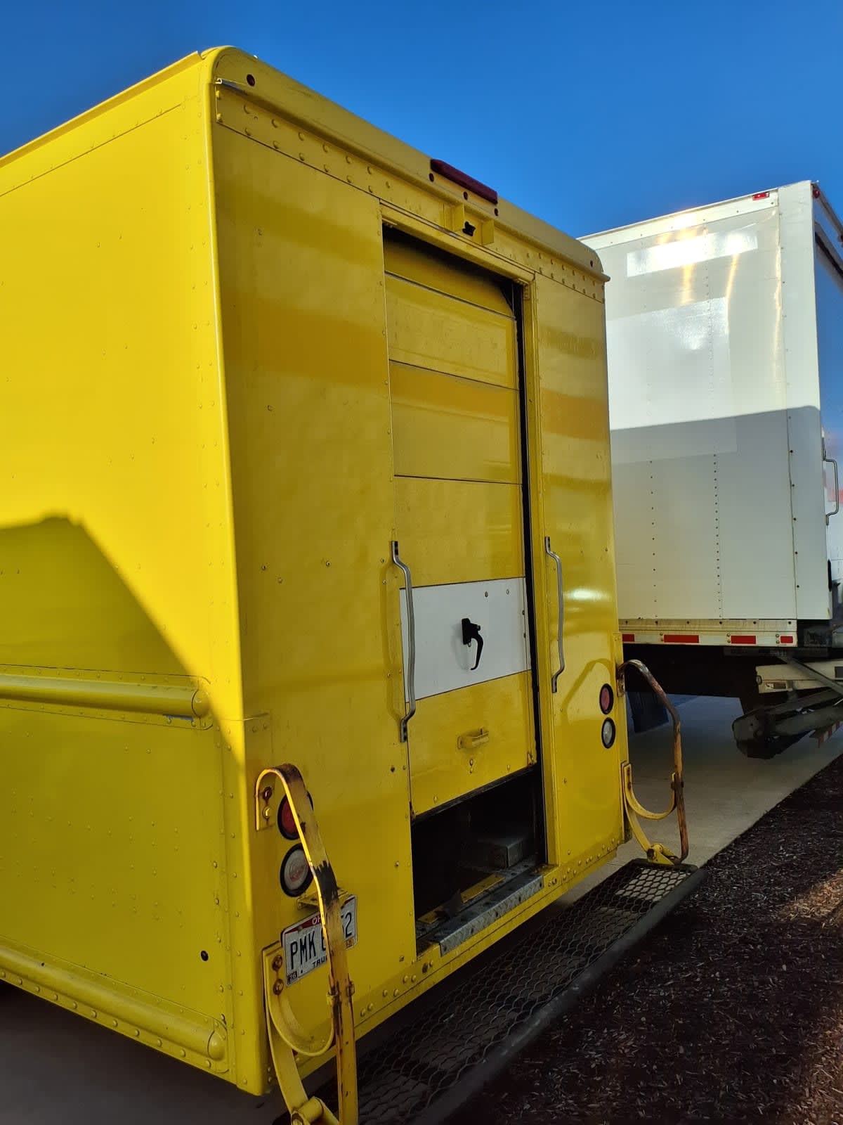 2017 Frtlr Custom Chassis Corp MT55 664918