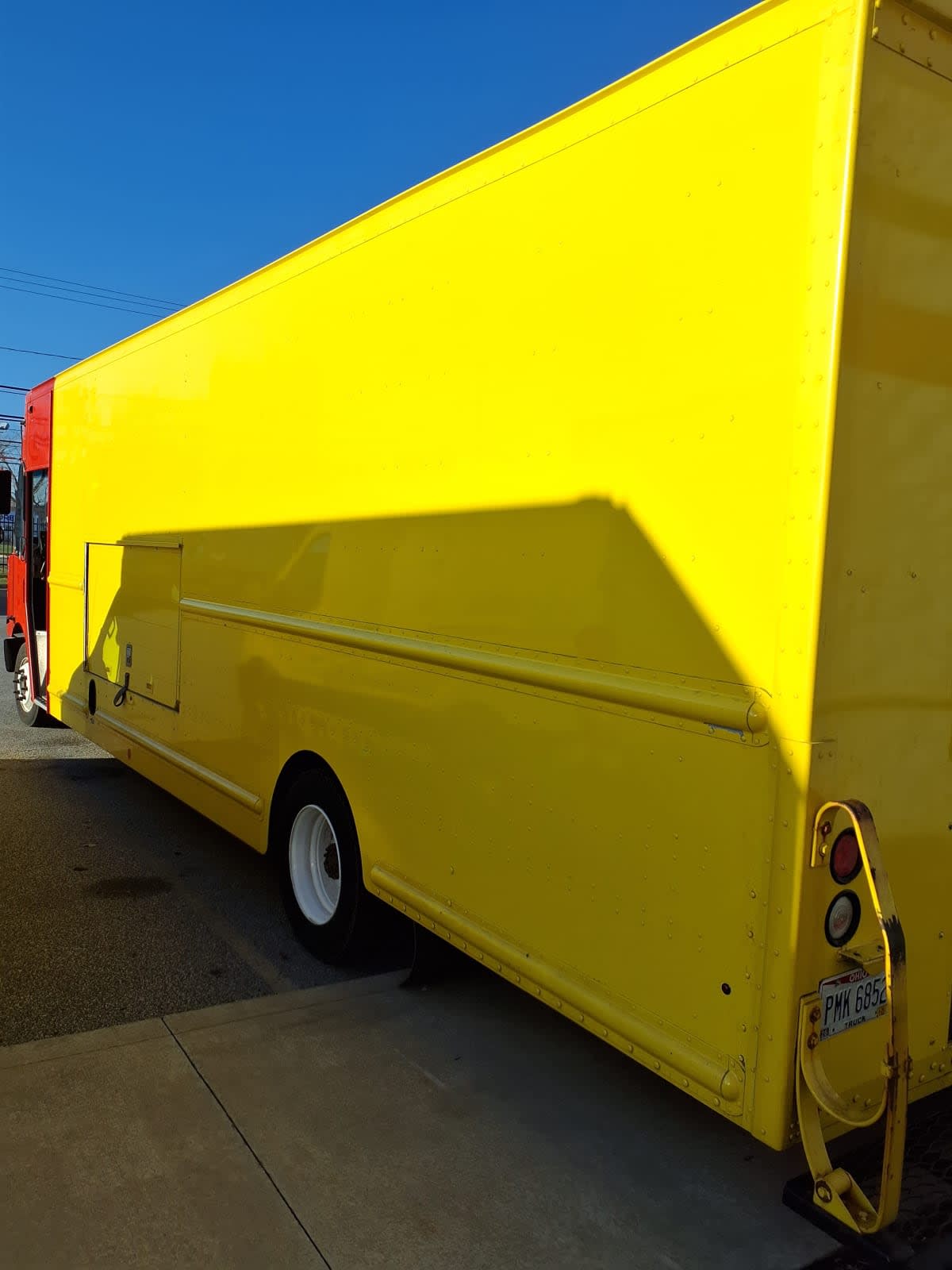 2017 Frtlr Custom Chassis Corp MT55 664918