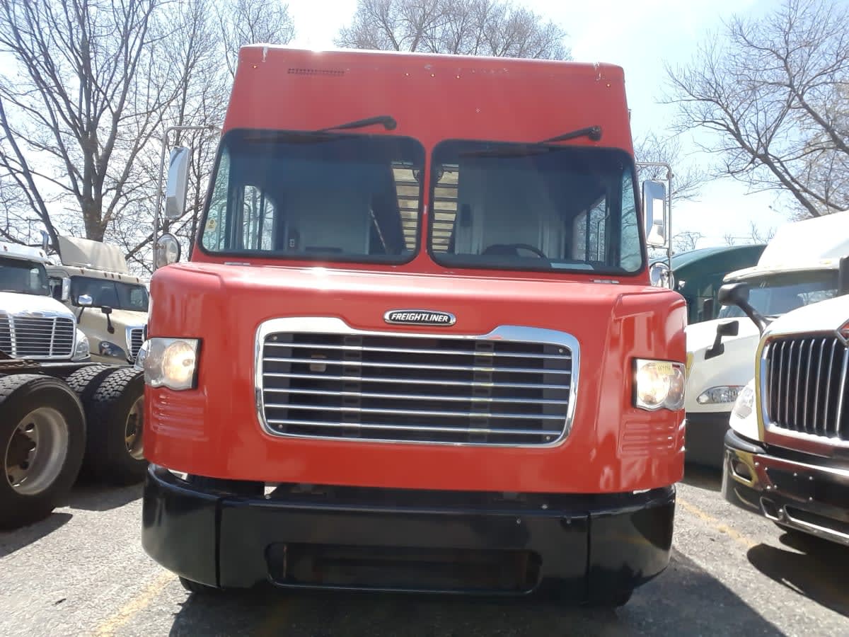 2017 Frtlr Custom Chassis Corp MT-55 WALK-IN 664946