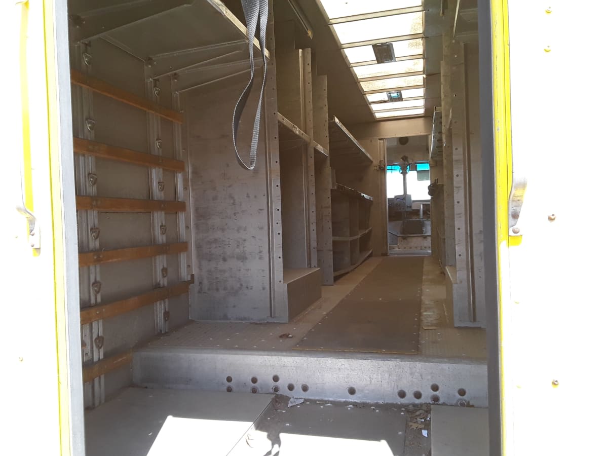 2017 Frtlr Custom Chassis Corp MT-55 WALK-IN 664946