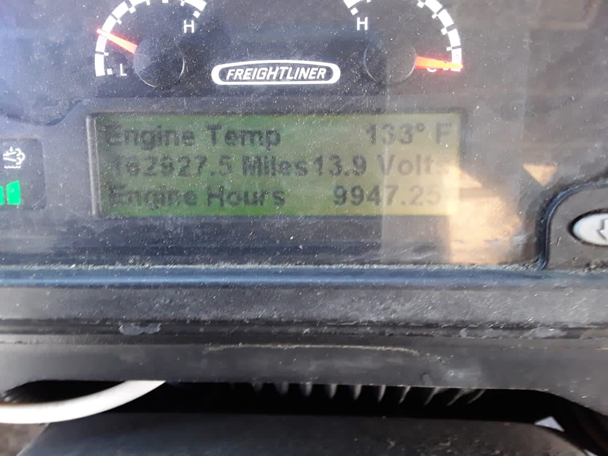 2017 Frtlr Custom Chassis Corp MT-55 WALK-IN 664947