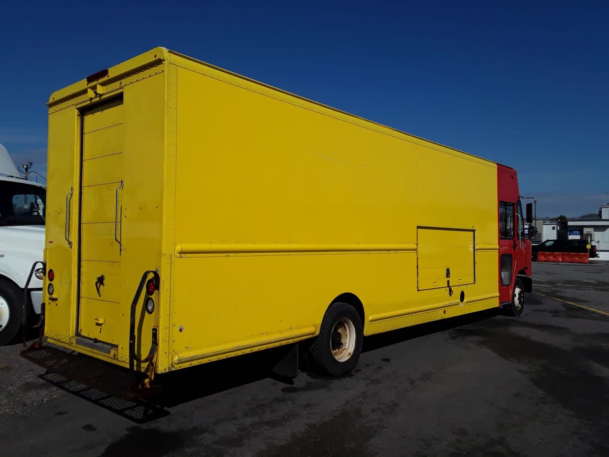 2017 Frtlr Custom Chassis Corp MT-55 WALK-IN 664947