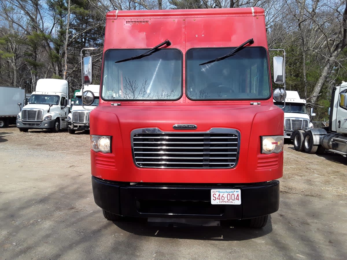 2017 Frtlr Custom Chassis Corp MT-55 WALK-IN 664948