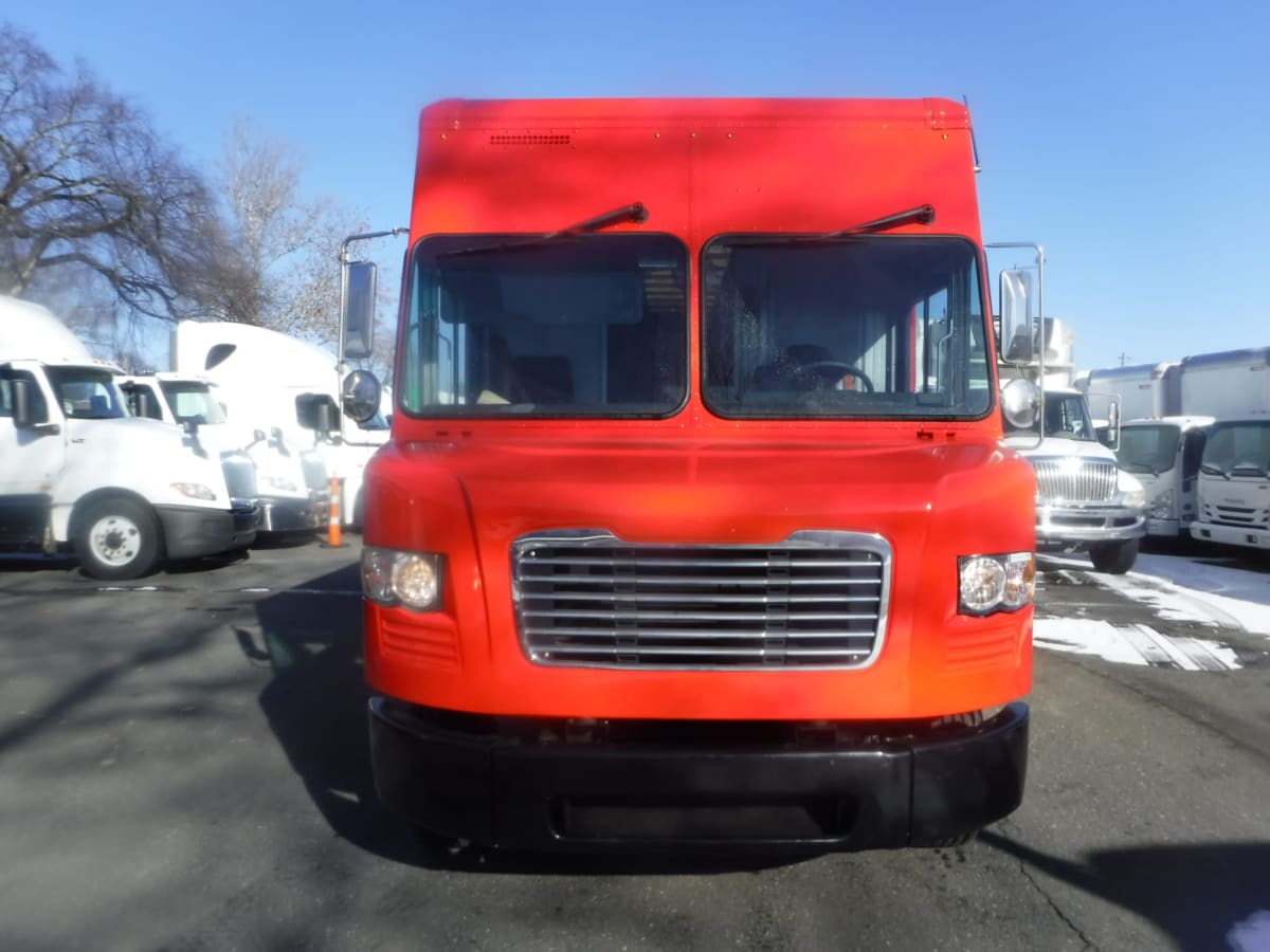 2017 Frtlr Custom Chassis Corp MT-55 WALK-IN 664965