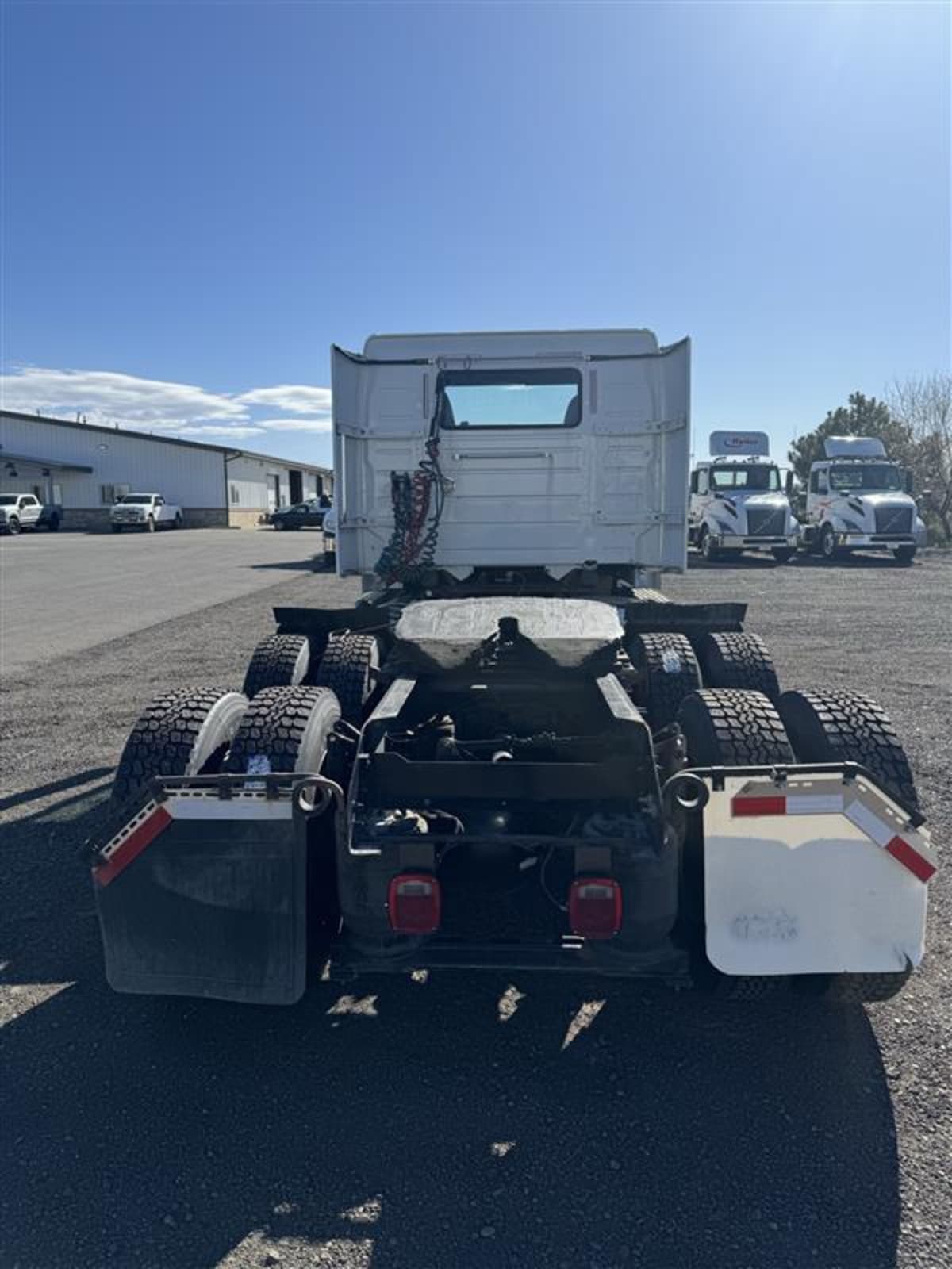 2017 Volvo VNL64TRACTOR 664996