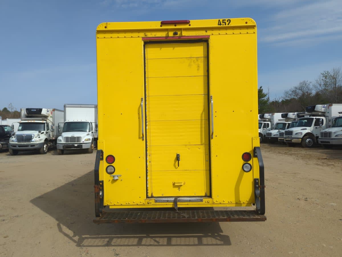 2017 Frtlr Custom Chassis Corp MT-55 WALK-IN 664997