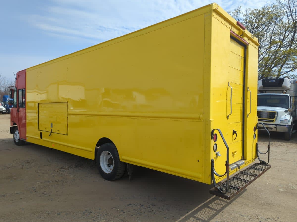 2017 Frtlr Custom Chassis Corp MT-55 WALK-IN 664997