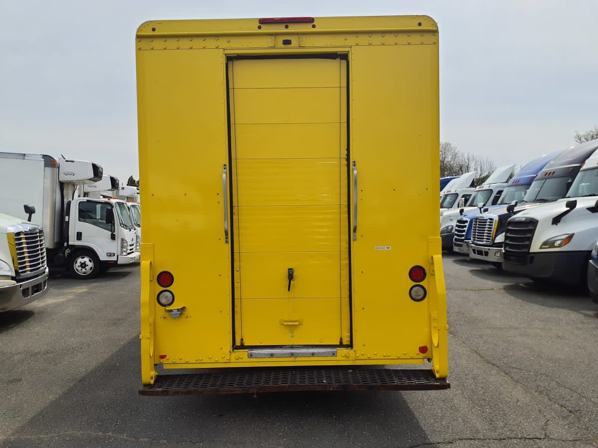 2017 Frtlr Custom Chassis Corp MT-55 WALK-IN 665000