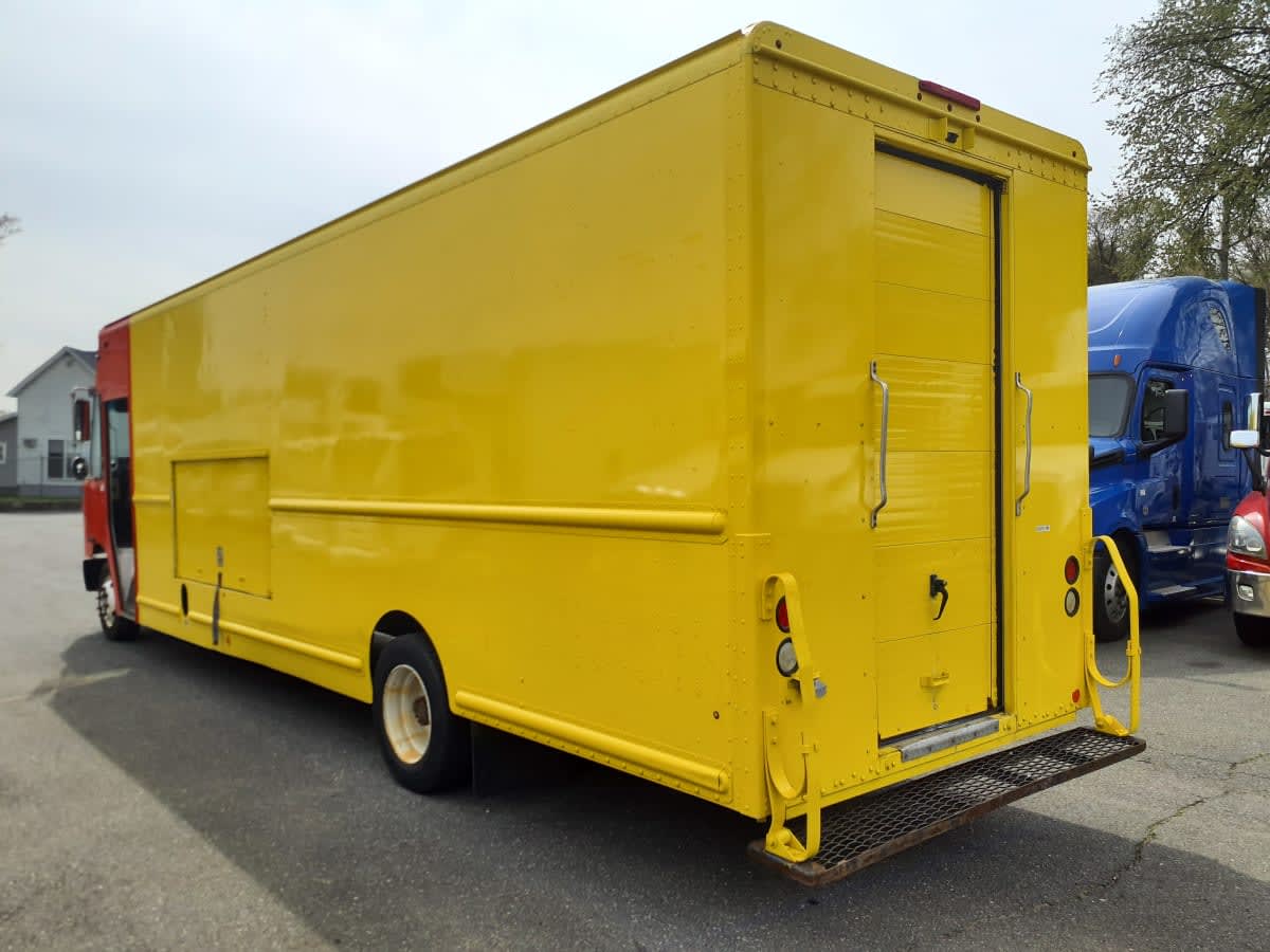 2017 Frtlr Custom Chassis Corp MT-55 WALK-IN 665000