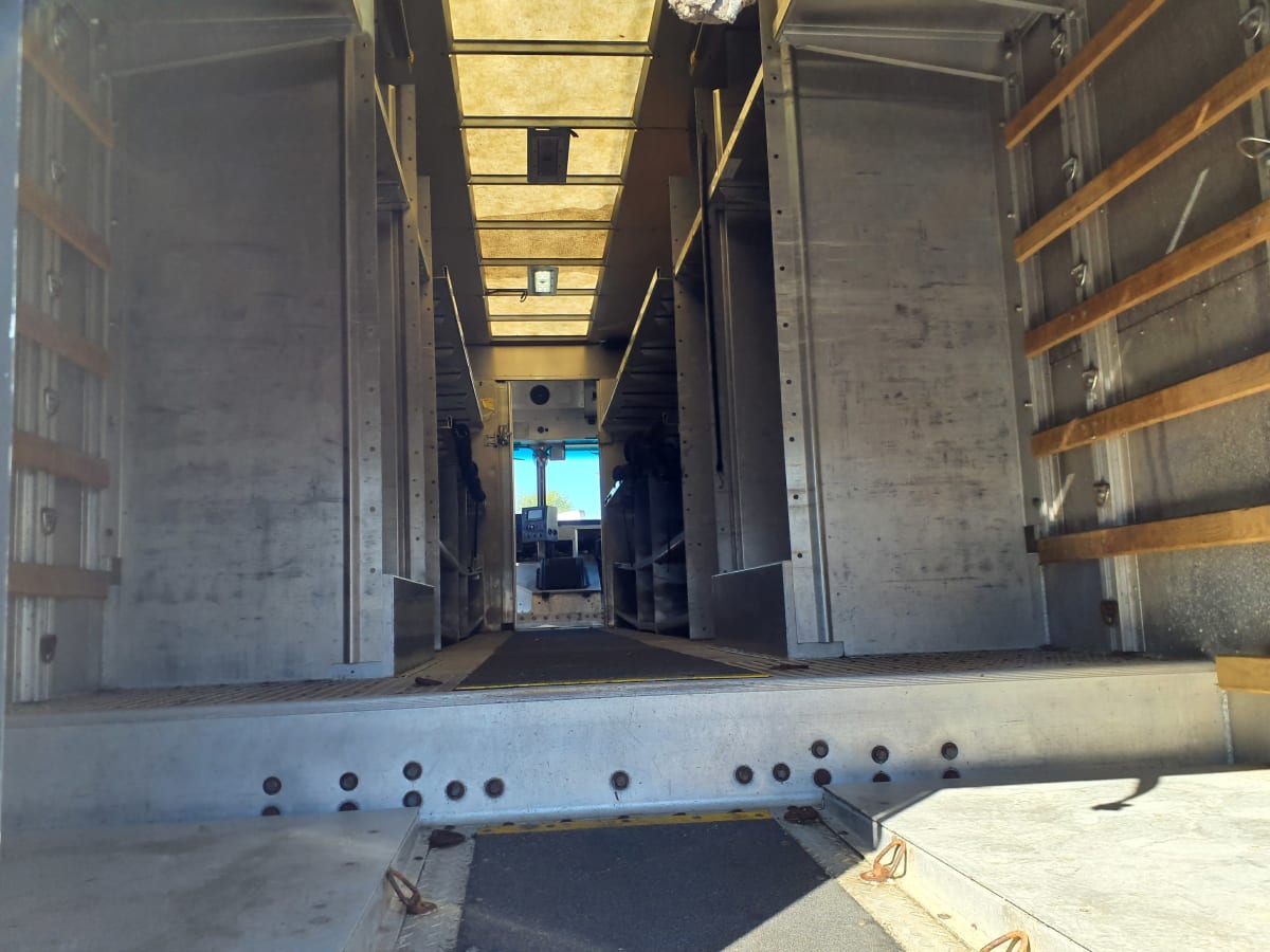 2017 Frtlr Custom Chassis Corp MT-55 WALK-IN 665008