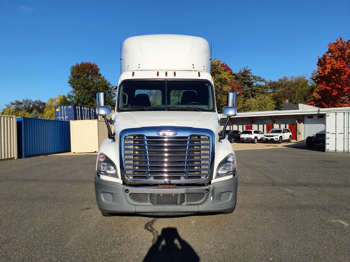 2017 Freightliner/Mercedes CASCADIA 125 665014