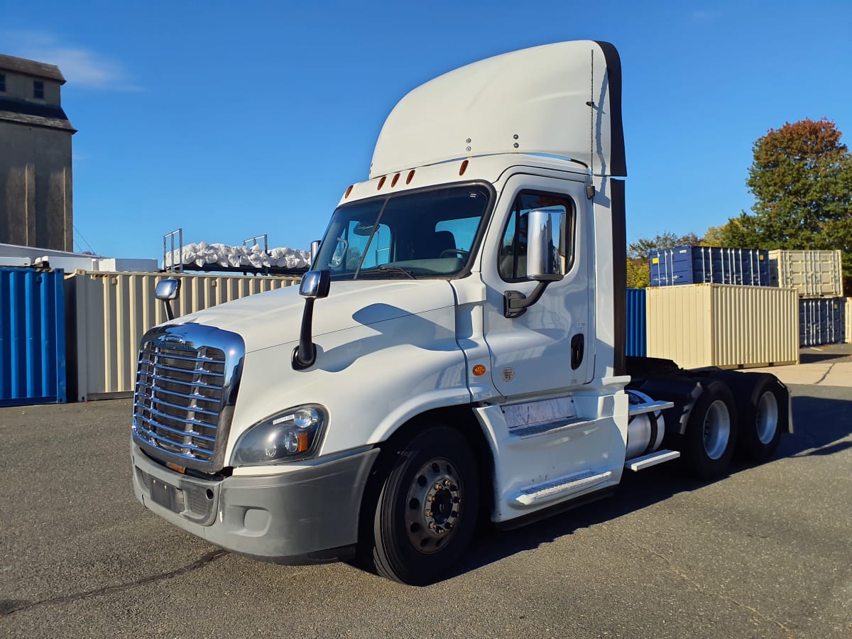 2017 Freightliner/Mercedes CASCADIA 125 665014