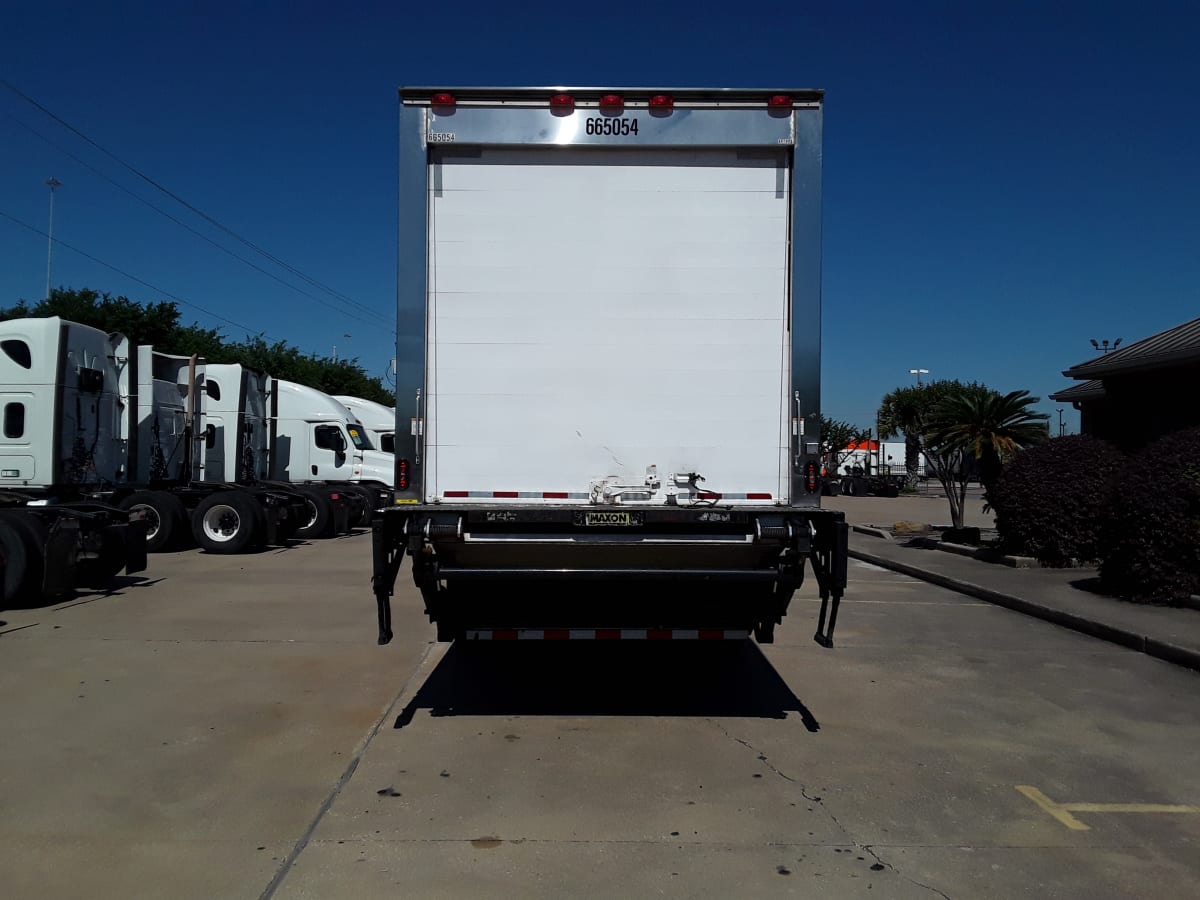 2017 Freightliner/Mercedes M2 106 665054