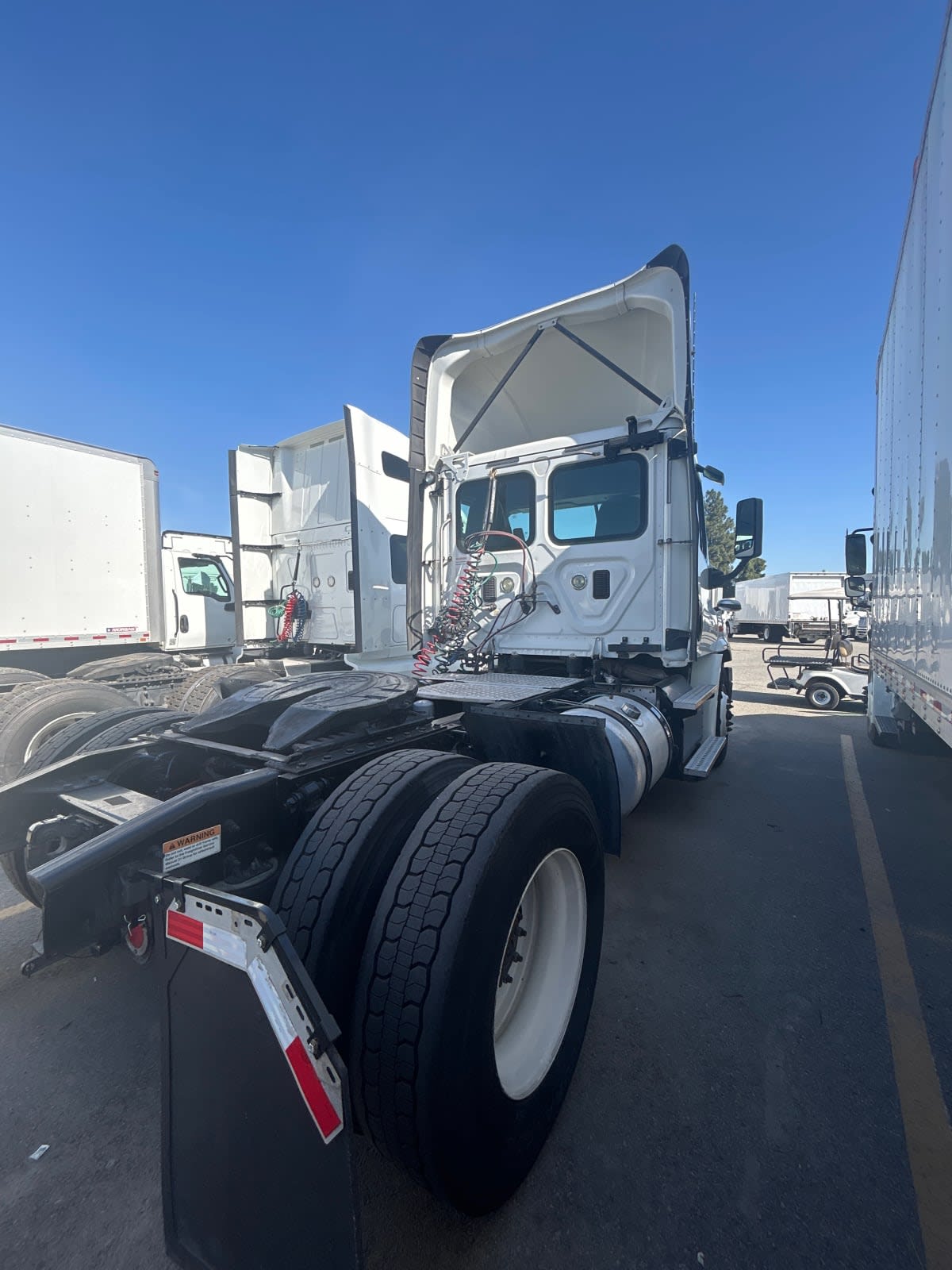 2017 Freightliner - image 4