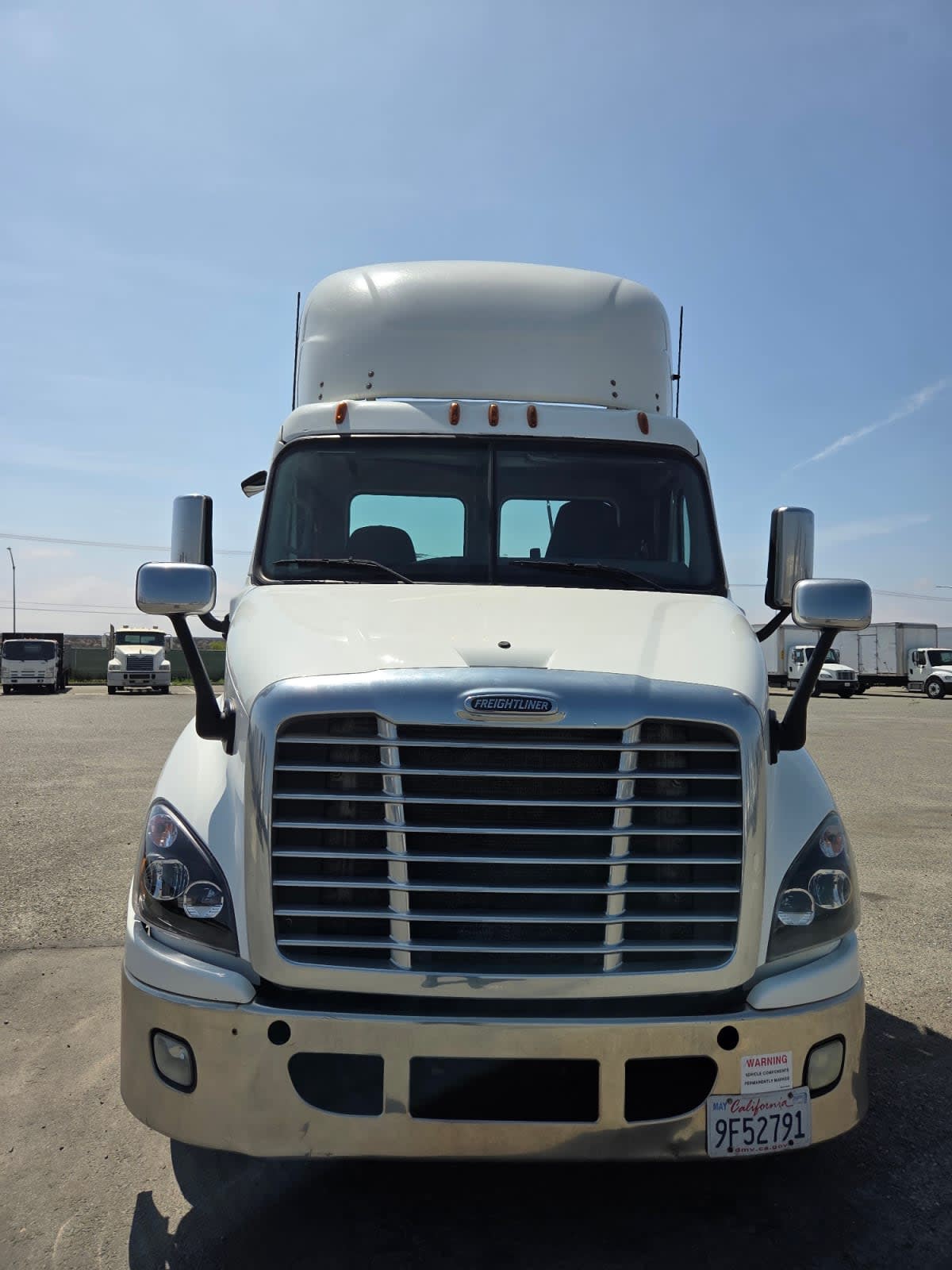 2017 Freightliner - image 2