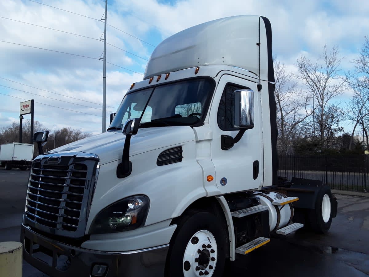 2017 Freightliner/Mercedes CASCADIA 113 665103