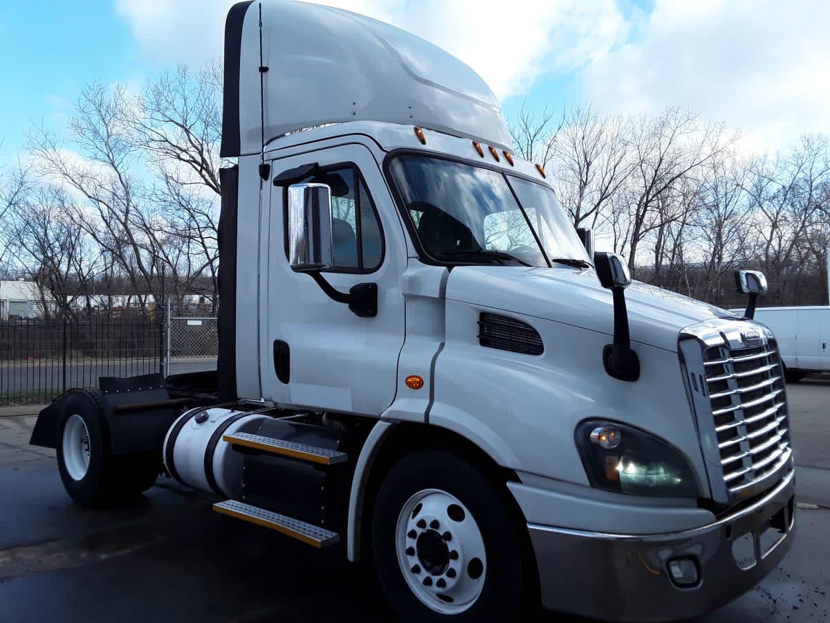 2017 Freightliner/Mercedes CASCADIA 113 665103