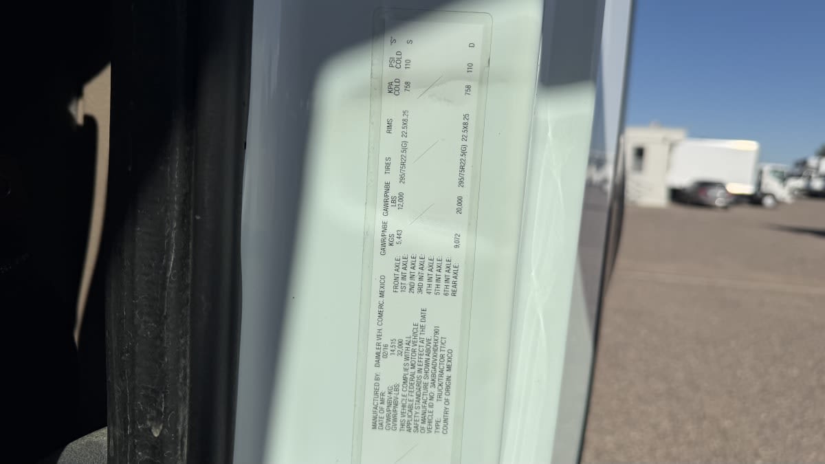 2017 Freightliner/Mercedes CASCADIA 113 665131